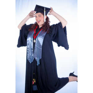 Lindsay came to me for shots to use for her graduation from college.  We got a few portraits in too.