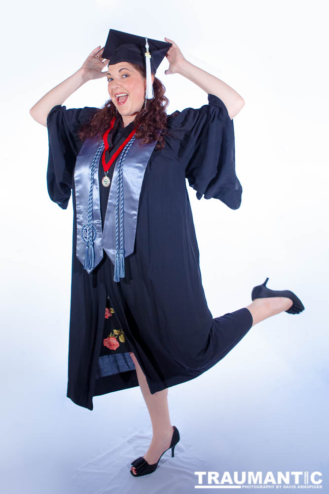 Lindsay came to me for shots to use for her graduation from college.  We got a few portraits in too.
