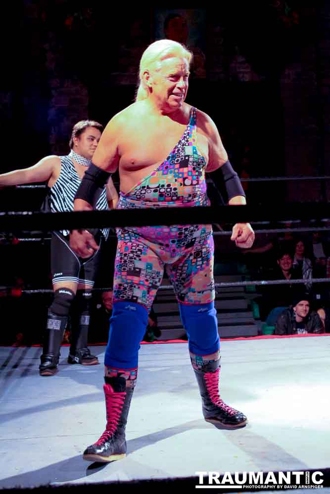 The Cinco de Mayo Freakshow Wrestling event at Knokz Pro Arena in Sun Valley, CA.  Featuring Sinn Bodhi, Scorch the Clown, Rock Riddle, Staysha Randall, Leroy Patterson, Amanda and many others.