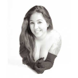 Caramel wanted to do some sexy images for a boyfriend, and she allowed me to share a few with you.