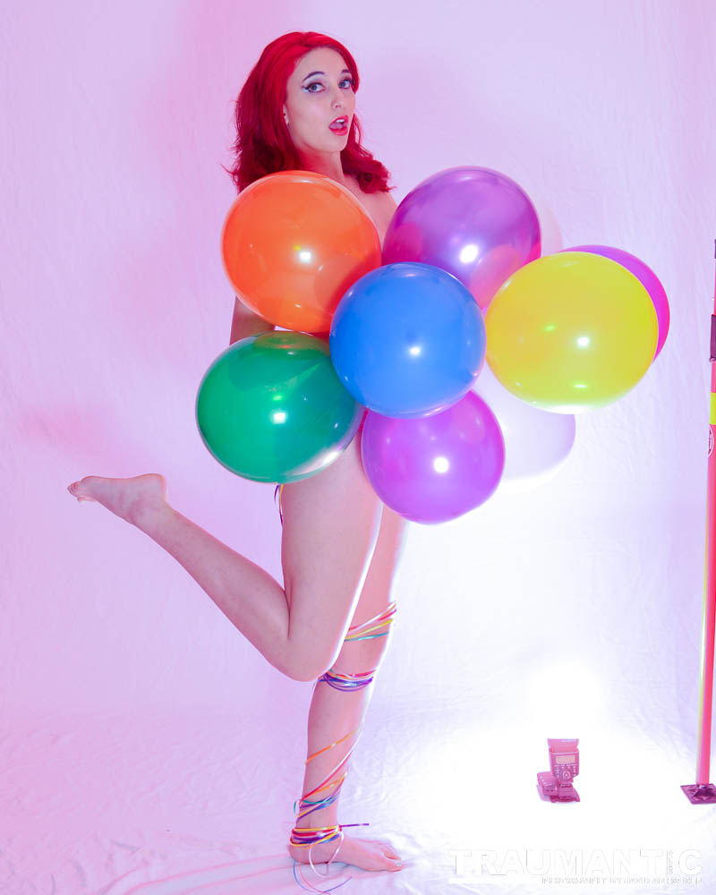 Sample images from a pinup shoot with Monce Gardner.