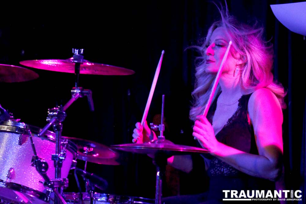 Image should appear here.